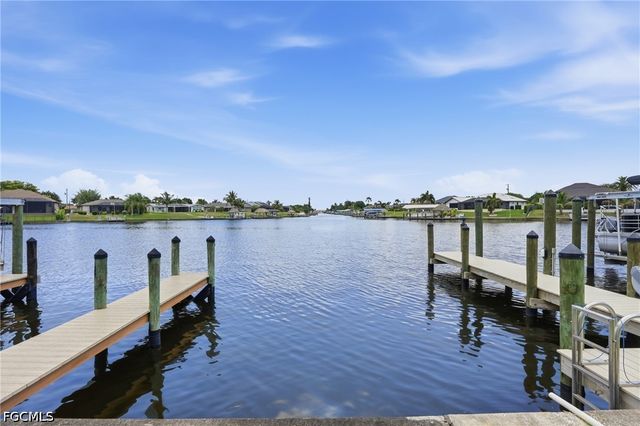 3603 SE 10th AVE 203, Cape Coral, FL 33904