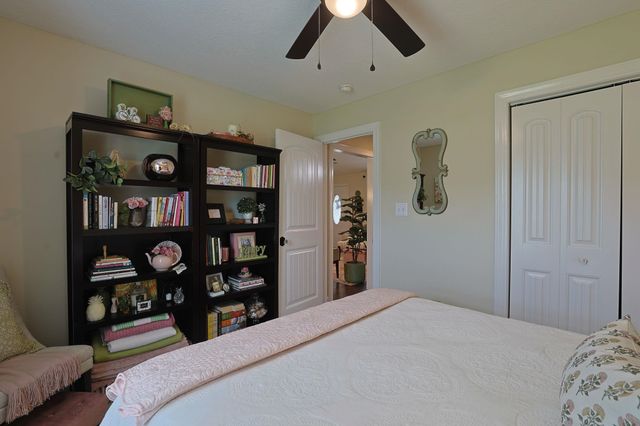 469 Oakham Dr., Conway, SC 29527