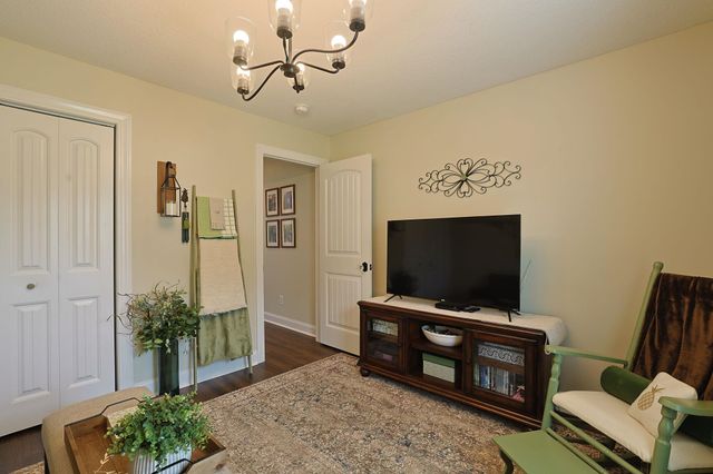 469 Oakham Dr., Conway, SC 29527