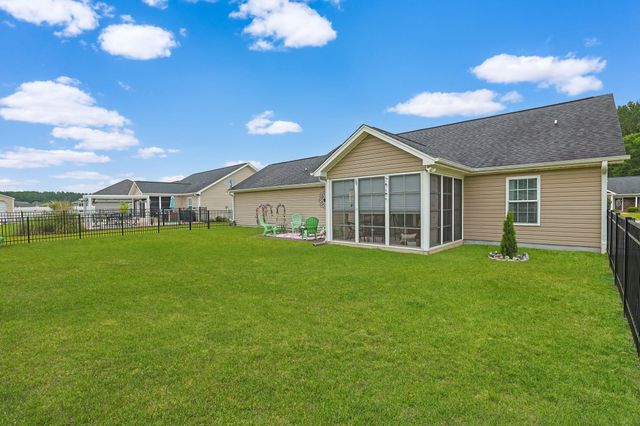 469 Oakham Dr., Conway, SC 29527