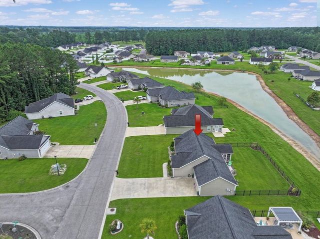 469 Oakham Dr., Conway, SC 29527