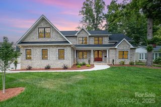 101 Mcalway Road, Charlotte, NC 28211