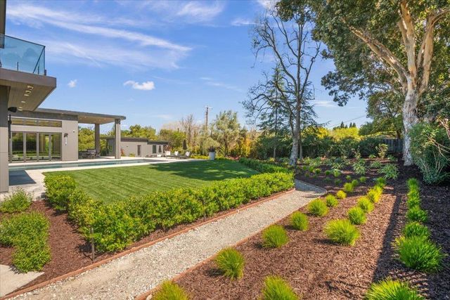 14920 Sobey Road, Saratoga, CA 95070