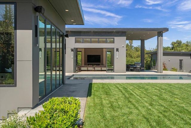 14920 Sobey Road, Saratoga, CA 95070