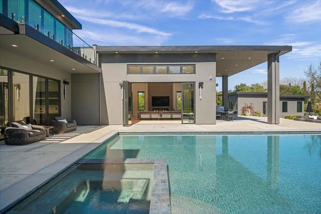 14920 Sobey Road, Saratoga, CA 95070