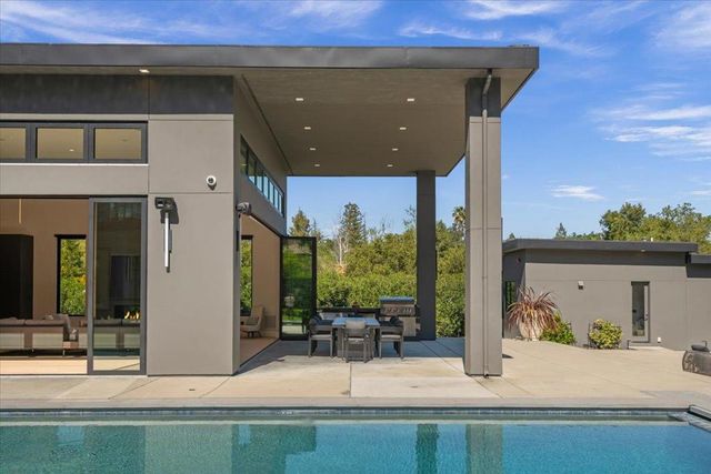 14920 Sobey Road, Saratoga, CA 95070