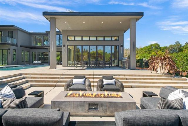 14920 Sobey Road, Saratoga, CA 95070