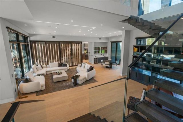 14920 Sobey Road, Saratoga, CA 95070