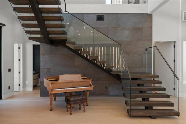 14920 Sobey Road, Saratoga, CA 95070