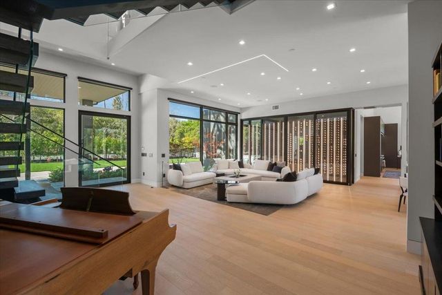 14920 Sobey Road, Saratoga, CA 95070