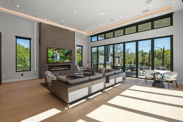 14920 Sobey Road, Saratoga, CA 95070