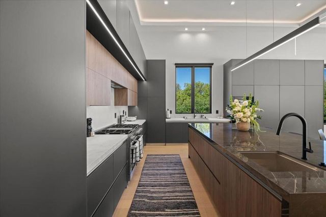 14920 Sobey Road, Saratoga, CA 95070