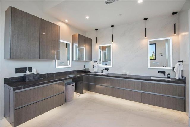 14920 Sobey Road, Saratoga, CA 95070