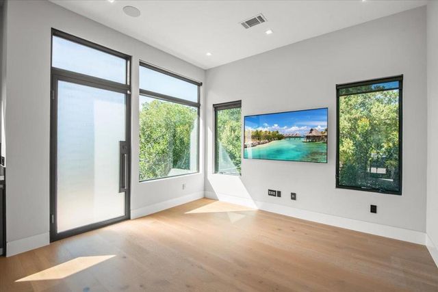 14920 Sobey Road, Saratoga, CA 95070