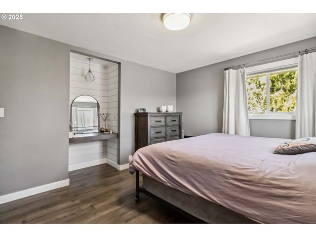 106 DIXIE Ln, Longview, WA 98632