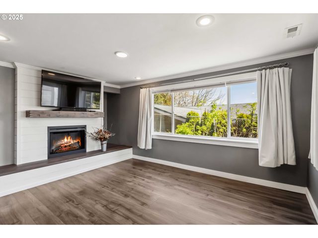 106 DIXIE Ln, Longview, WA 98632