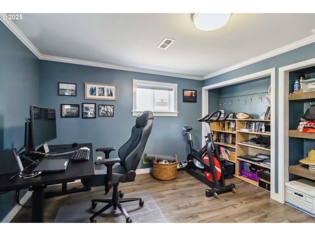 106 DIXIE Ln, Longview, WA 98632