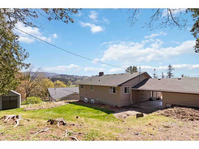106 DIXIE Ln, Longview, WA 98632