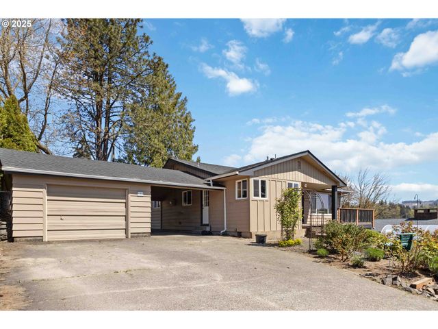 106 DIXIE Ln, Longview, WA 98632