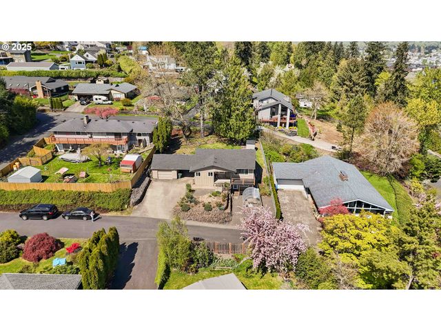106 DIXIE Ln, Longview, WA 98632