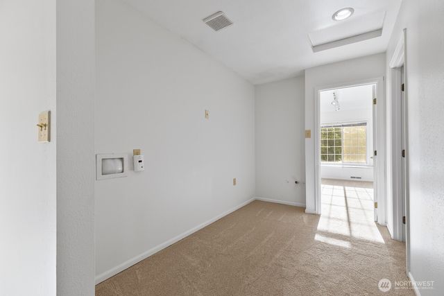 6814 119th Avenue SE, Bellevue, WA 98006