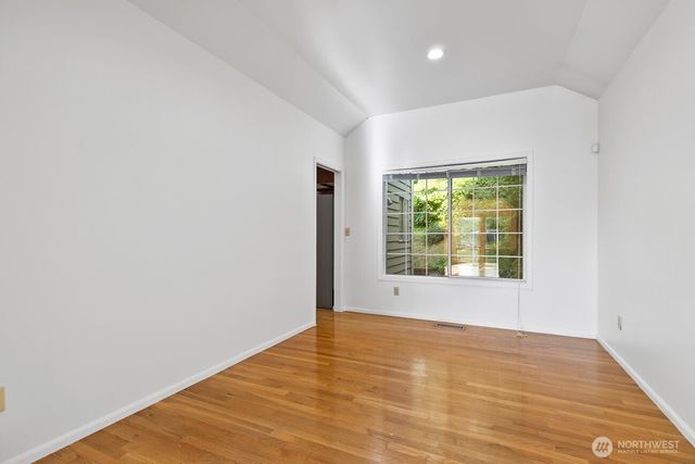6814 119th Avenue SE, Bellevue, WA 98006