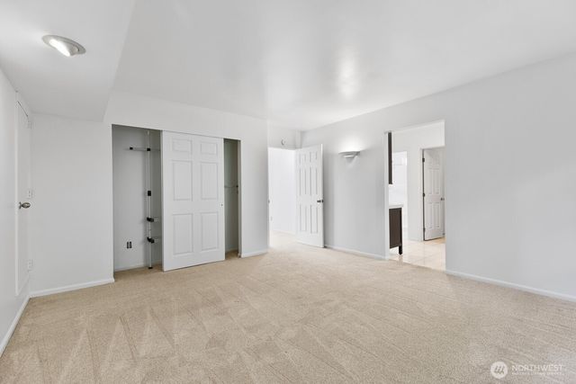 6814 119th Avenue SE, Bellevue, WA 98006