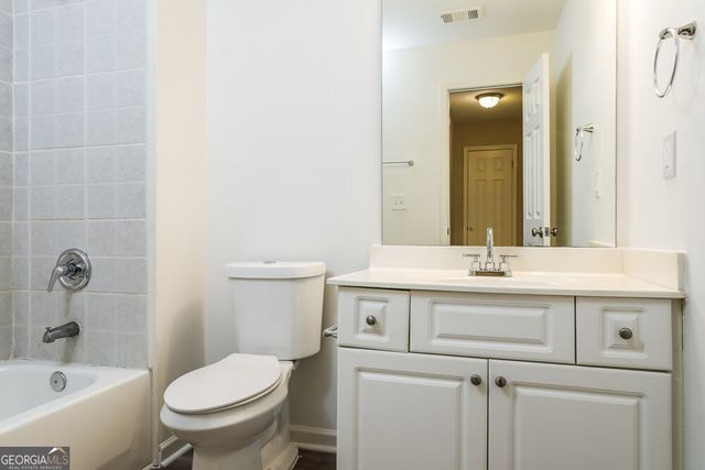 5130 Villas Terrace, Stone Mountain, GA 30088