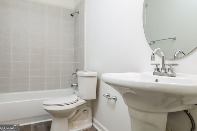 5130 Villas Terrace, Stone Mountain, GA 30088