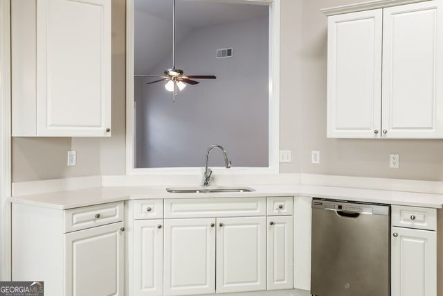 5130 Villas Terrace, Stone Mountain, GA 30088