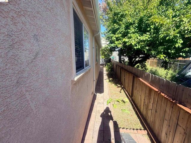 534 22Nd St, Richmond, CA 94801