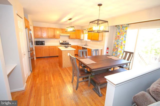 35 JONQUIL WAY, Sicklerville, NJ 08081