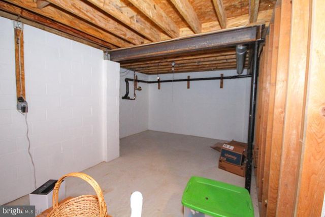 35 JONQUIL WAY, Sicklerville, NJ 08081