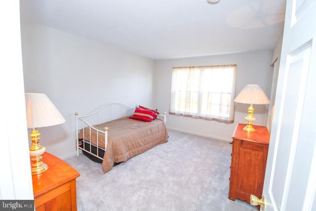 35 JONQUIL WAY, Sicklerville, NJ 08081