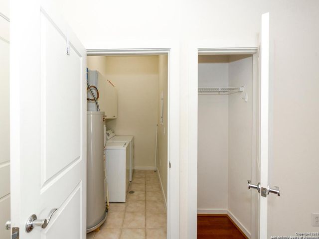 7342 Oak Manor Dr Apt 1303, San Antonio, TX 78229