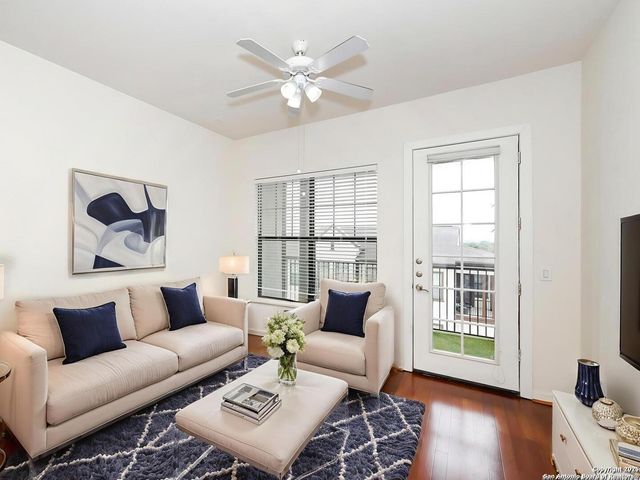 7342 Oak Manor Dr Apt 1303, San Antonio, TX 78229
