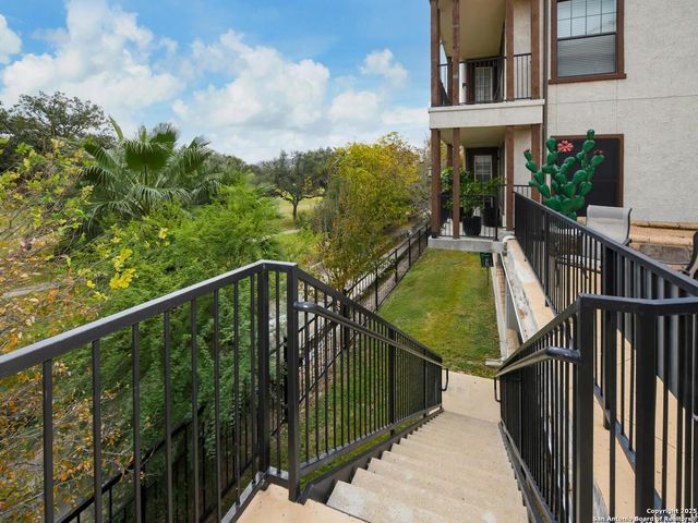 7342 Oak Manor Dr Apt 1303, San Antonio, TX 78229