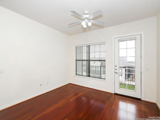 7342 Oak Manor Dr Apt 1303, San Antonio, TX 78229