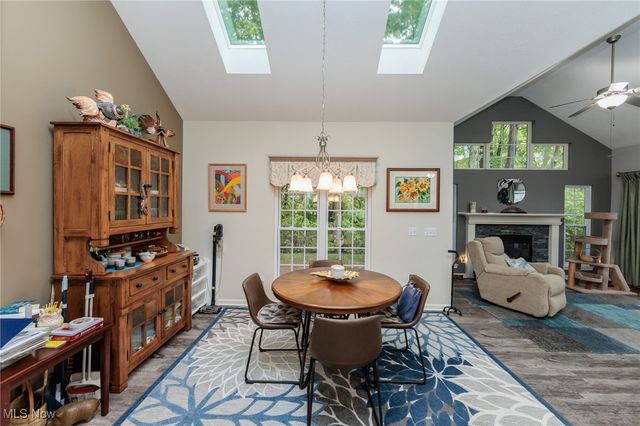 5277 Spruce Pointe Lane, Brunswick, OH 44212