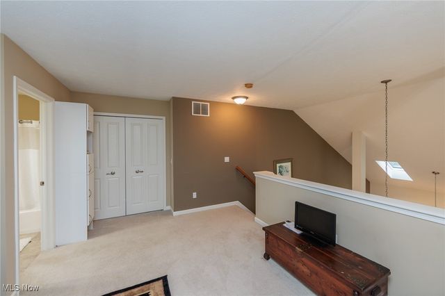 5277 Spruce Pointe Lane, Brunswick, OH 44212