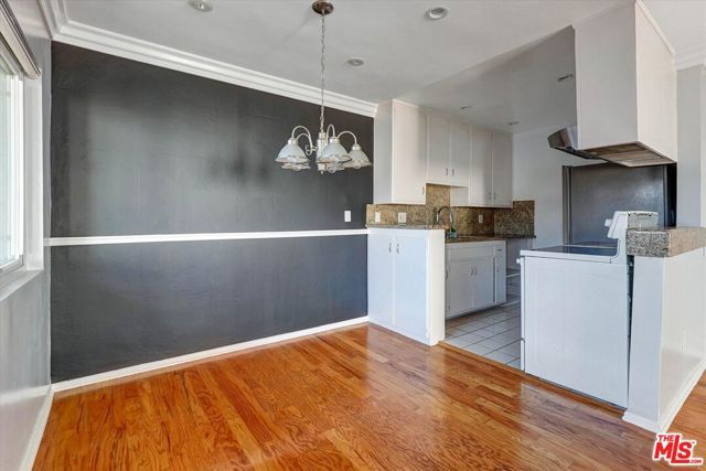 5722 Woodman Ave 4, Van Nuys (los Angeles), CA 91401
