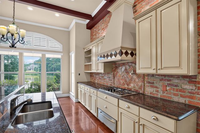18 Beaux Rivages Drive, Shreveport, LA 71106
