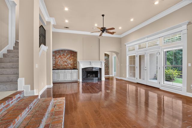 18 Beaux Rivages Drive, Shreveport, LA 71106