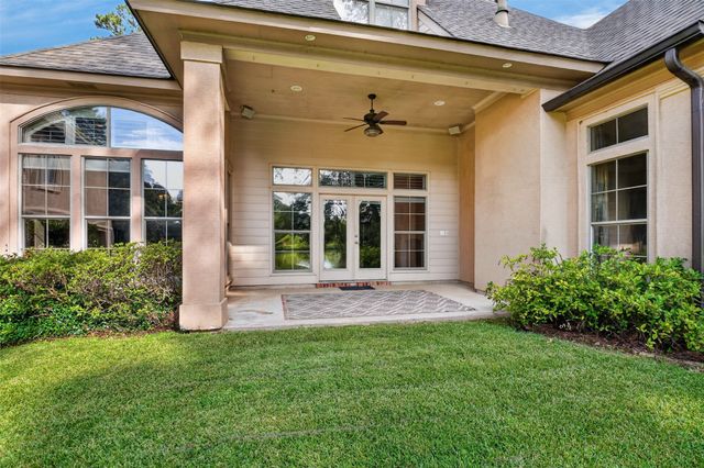 18 Beaux Rivages Drive, Shreveport, LA 71106