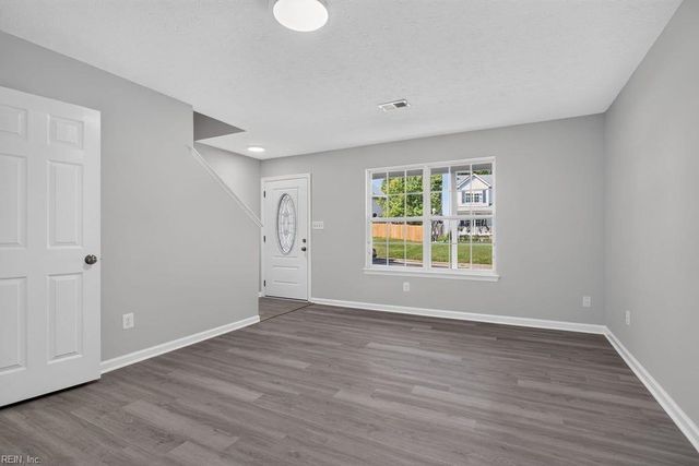 121 Sheppard DR, Williamsburg, VA 23185
