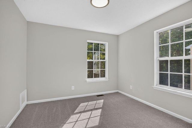 121 Sheppard DR, Williamsburg, VA 23185