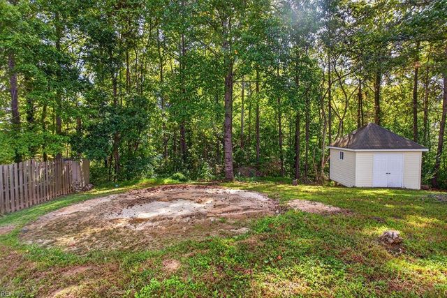 121 Sheppard DR, Williamsburg, VA 23185
