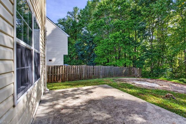 121 Sheppard DR, Williamsburg, VA 23185