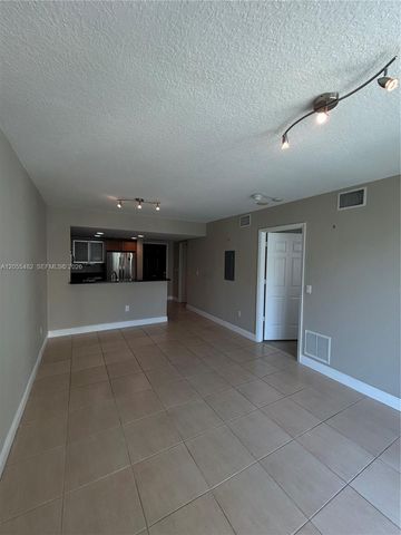 610 Clematis St 511, West Palm Beach, FL 33401