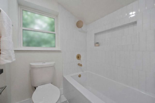 9231 Pinewood Drive, Dallas, TX 75243